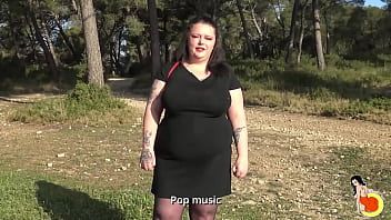 Riproduci Bbw jade fa un'inculata hardcore con un cazzo duro