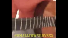 play Bel Gris e la sua sessione solista di Big Dick con chitarra
