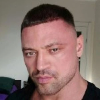 色情明星 Cail Brodnevski