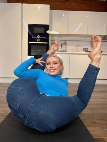 Порнозвезда Anna Delos