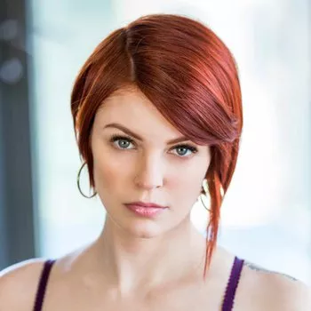 Порнозвезда Bree Daniels